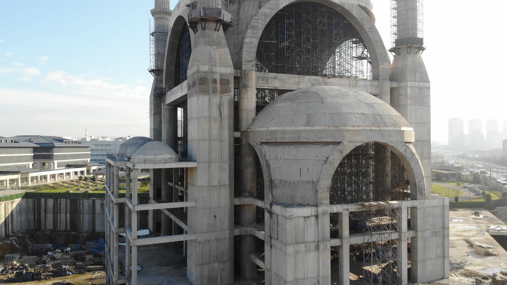 Ümraniye’de sırra dönen cami inşaatı: 5 yıldır bitmesi bekleniyor