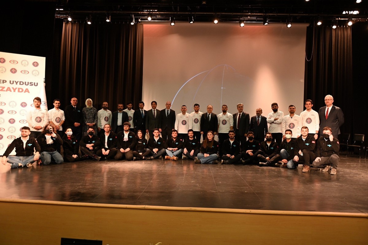 Türkiye’nin ilk cep uydusu Grizu-263A, uzaydaki görevine başladı