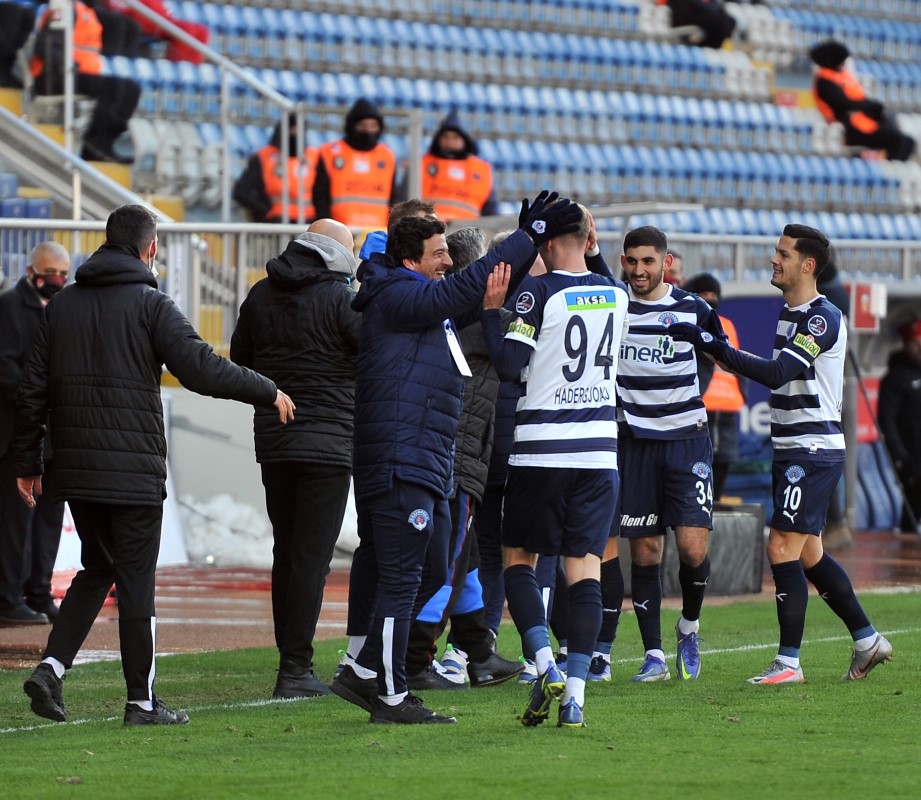 Kayserispor'u deviren Kasımpaşa seriye bağladı!