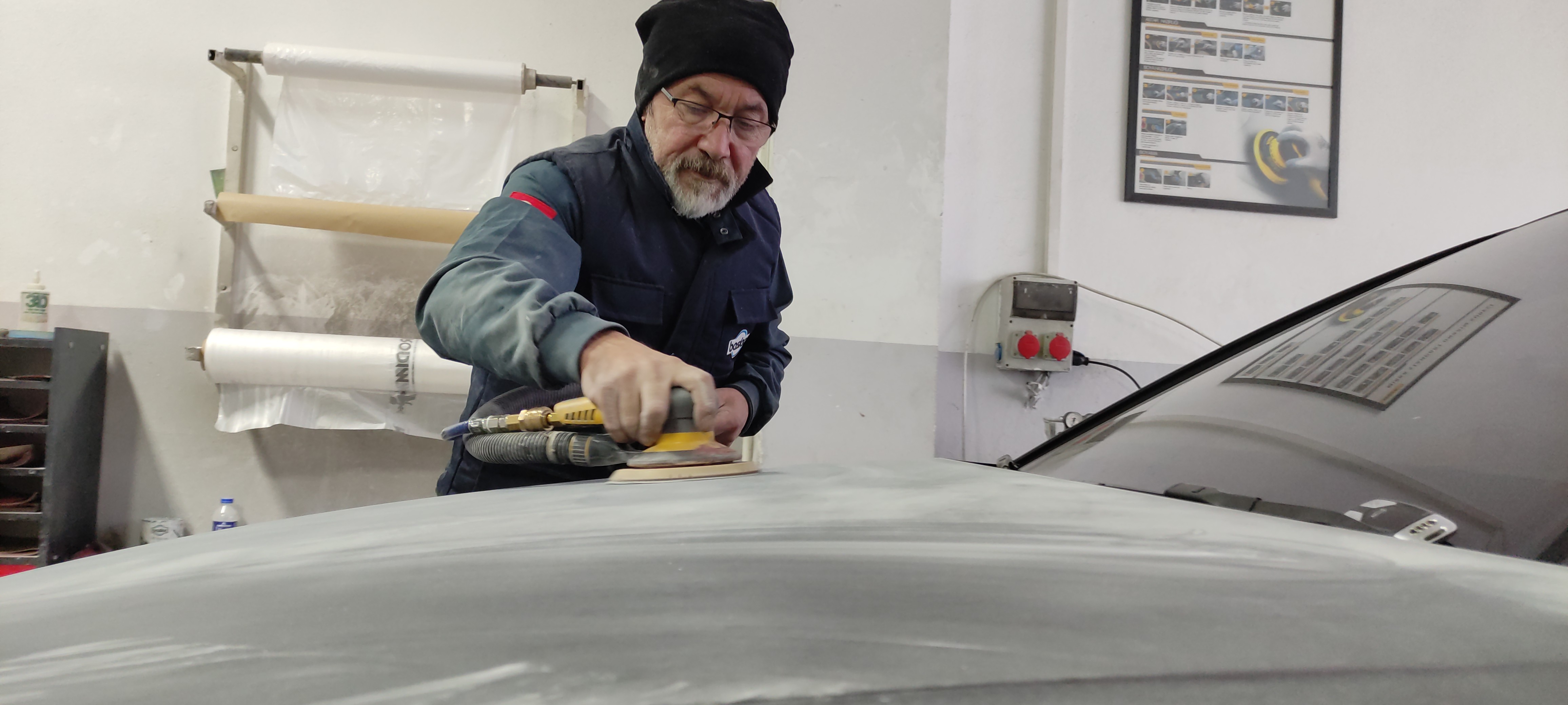 Kar kazaları artırdı, kaportacılarda araç koyacak yer kalmadı