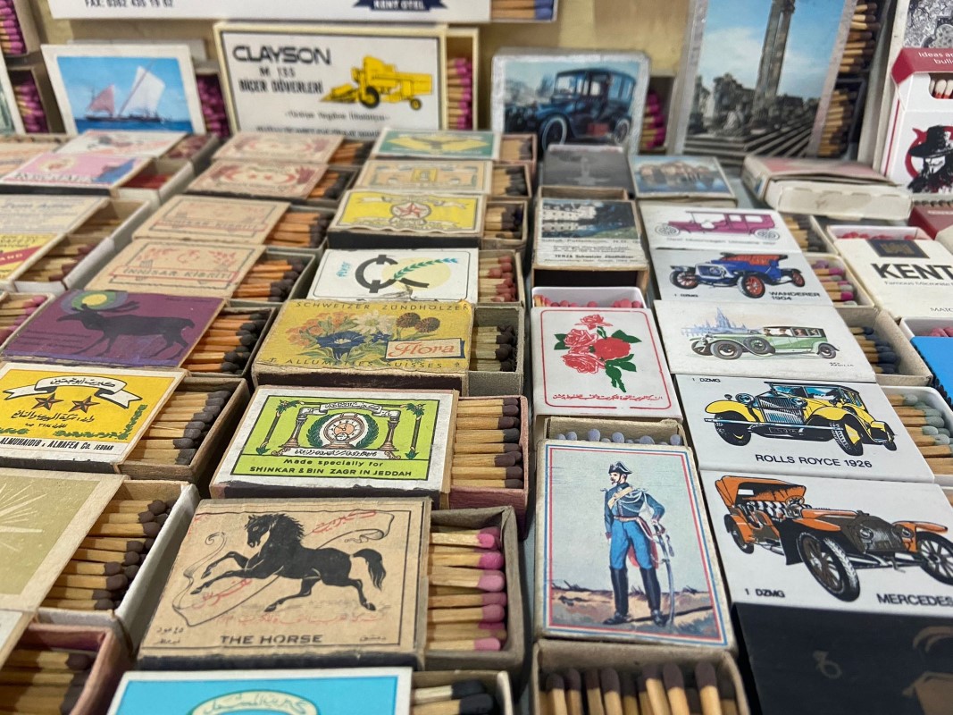 62 yıldır kibrit kutusu biriktiriyor