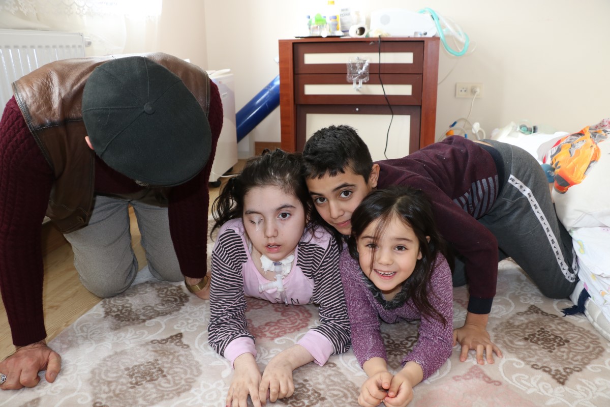 Sıla'nın hayatı adeta elektriğe bağlı