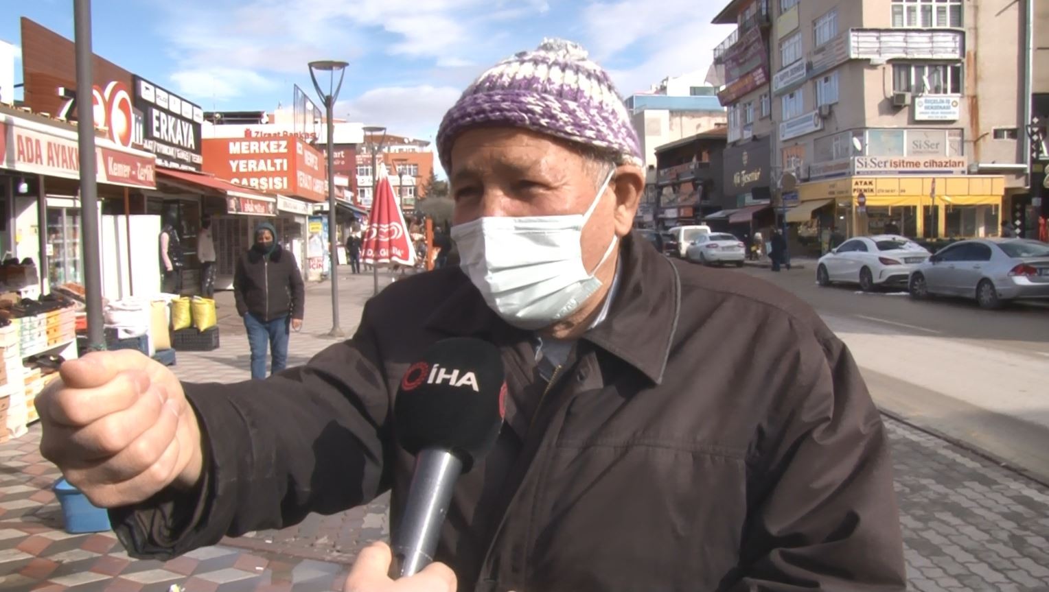 25 yıl geçmesine rağmen darbecilerin Sincan’da tank yürütmesi hafızalardan silinmiyor