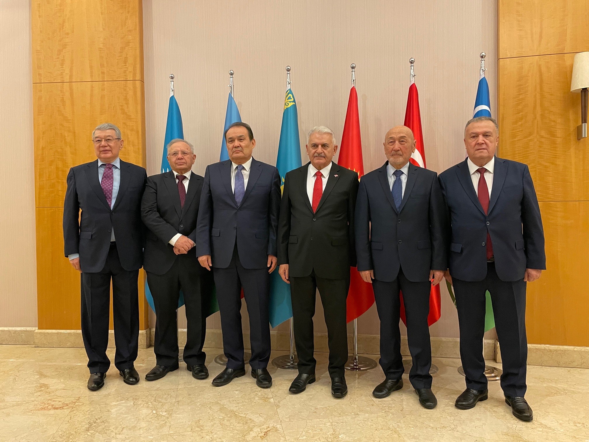 Türk Devletleri Teşkilatı Aksakallar Konseyi Binali Yıldırım başkanlığında toplandı