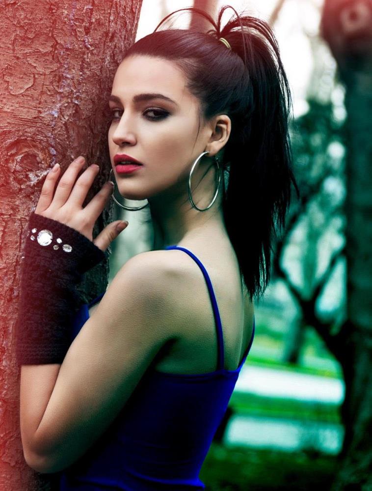 Emre Kaya’nın eski eşi olan menajeri Demir’den 'yaş' açıklaması