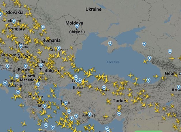 Ukrayna’da hava sahası kapandı, uçaklar Türkiye üzerinden uçmaya başladı