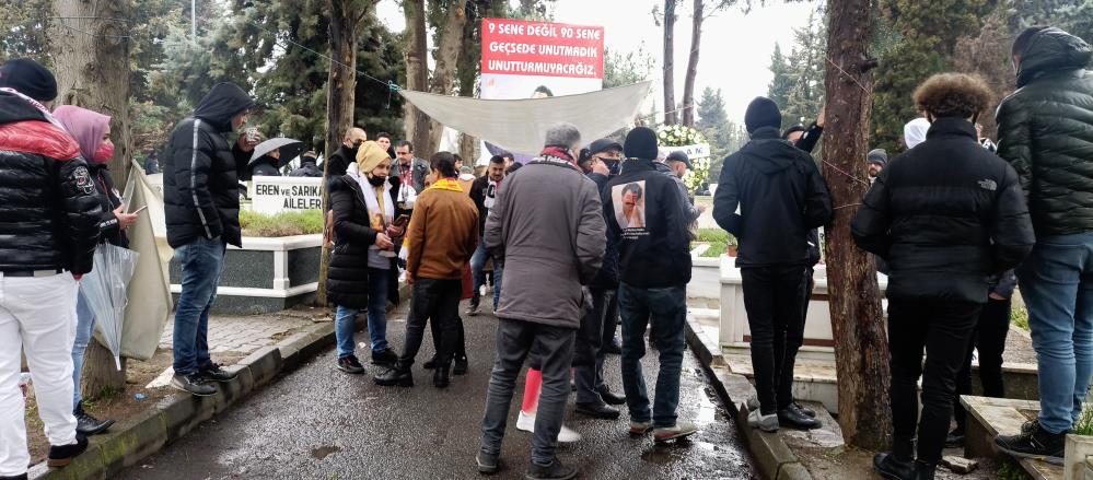 Müslüm Gürses ölümünün 9. yılında mezarı başında anıldı