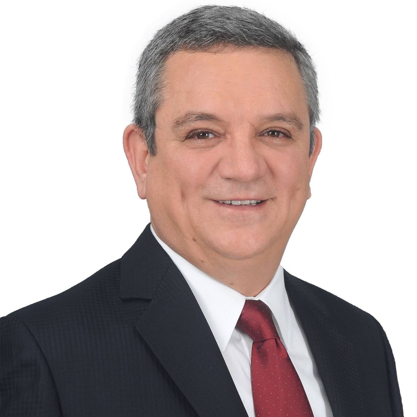 Kuşadası eski belediye başkanı Özer Kayalı’ya silahlı saldırı