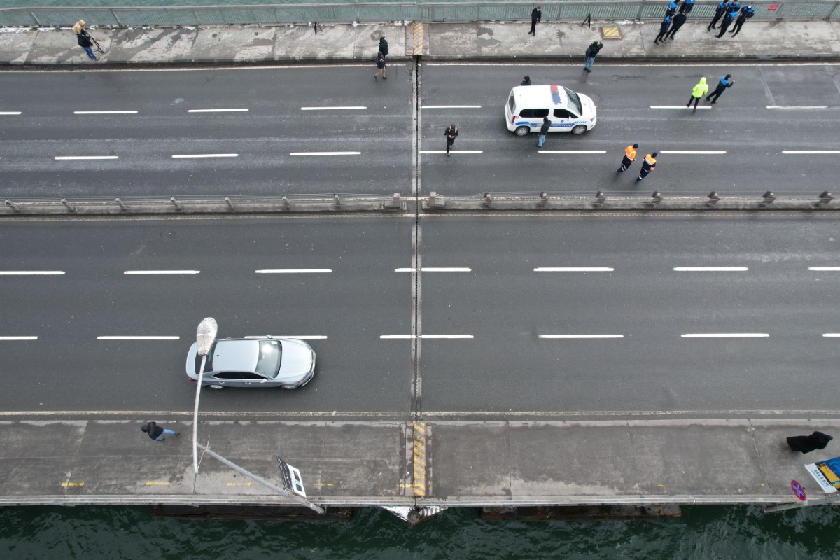 Unkapanı köprüsü yeniden trafiğe açıldı