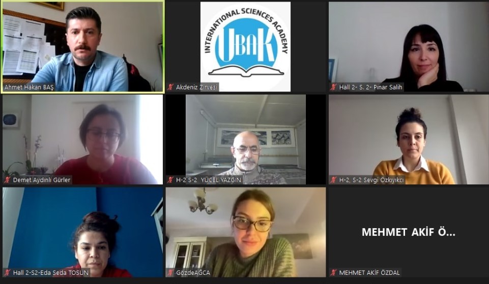 Tarihi kapı tokmakları sadece süs değil, birer emoji