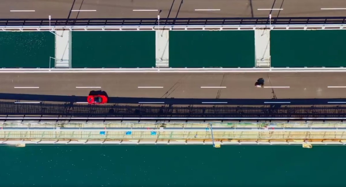 1915 Çanakkale Köprüsü'nden rüzgar gibi geçtiler