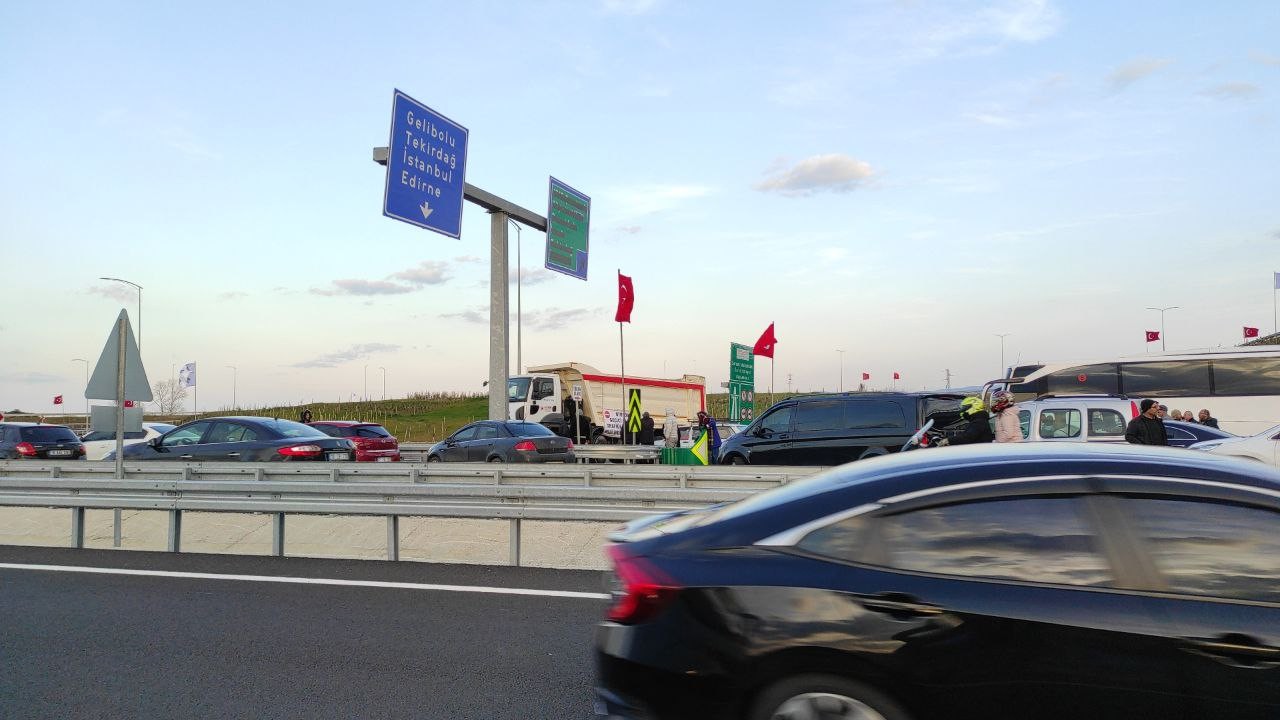 Cumhurbaşkanı Erdoğan müjdeyi verdi herkes köprüye akın etti