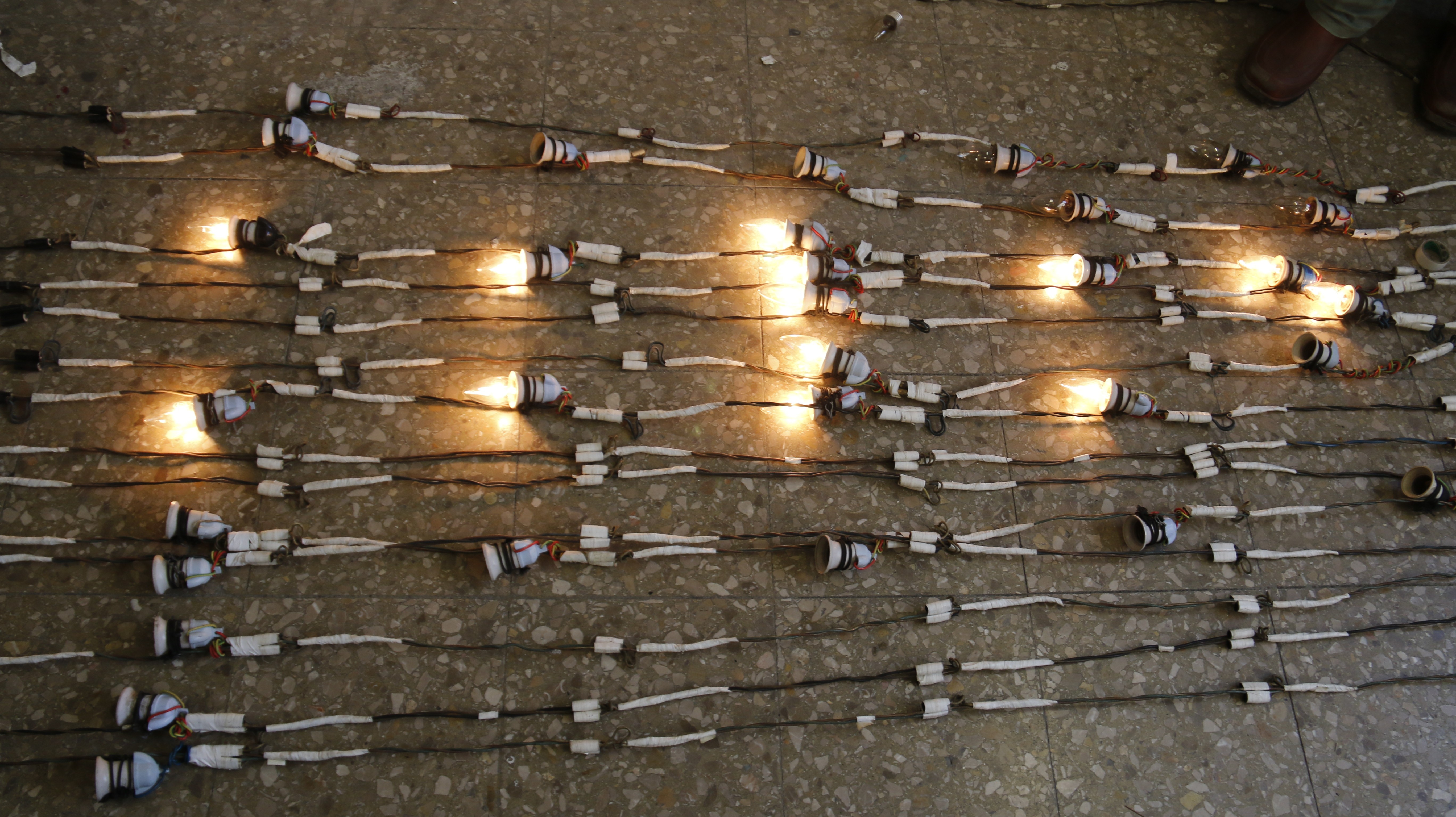 Mahyalar camileri süslemeye başladı