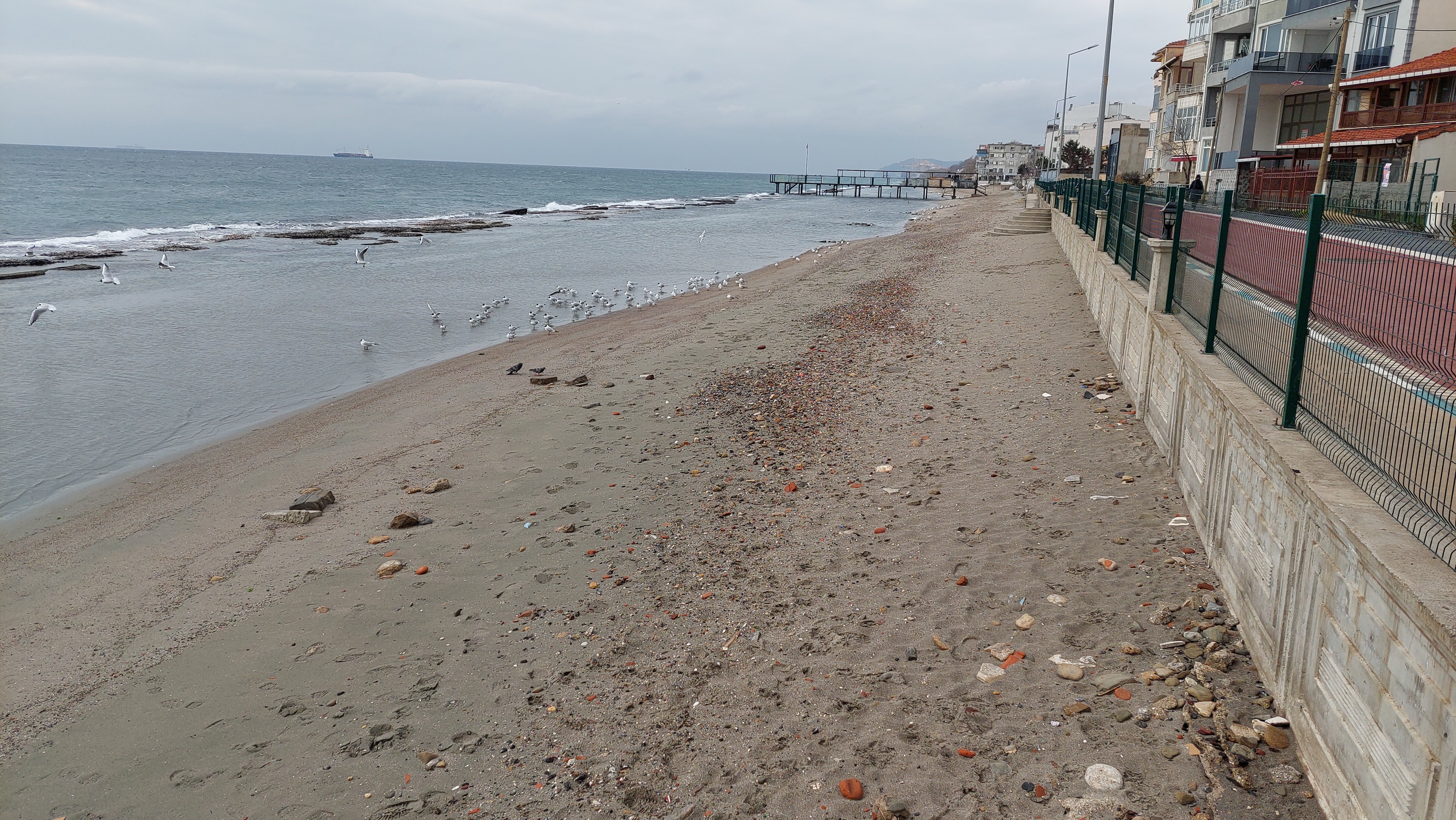 Tekirdağ’da deniz 15 metre çekildi: Kral yolu ortaya çıktı