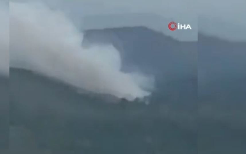 Çin'de içinde 132 yolcusu bulunan uçak düştü