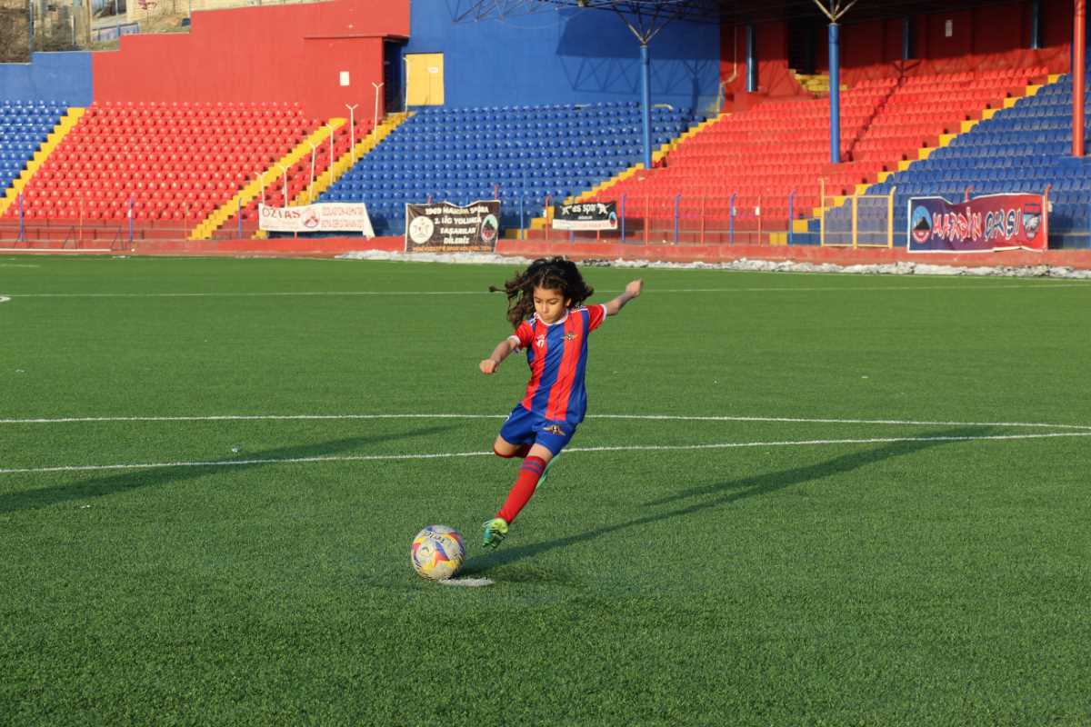 Mardinli minik Ronaldinho devlerin radarında