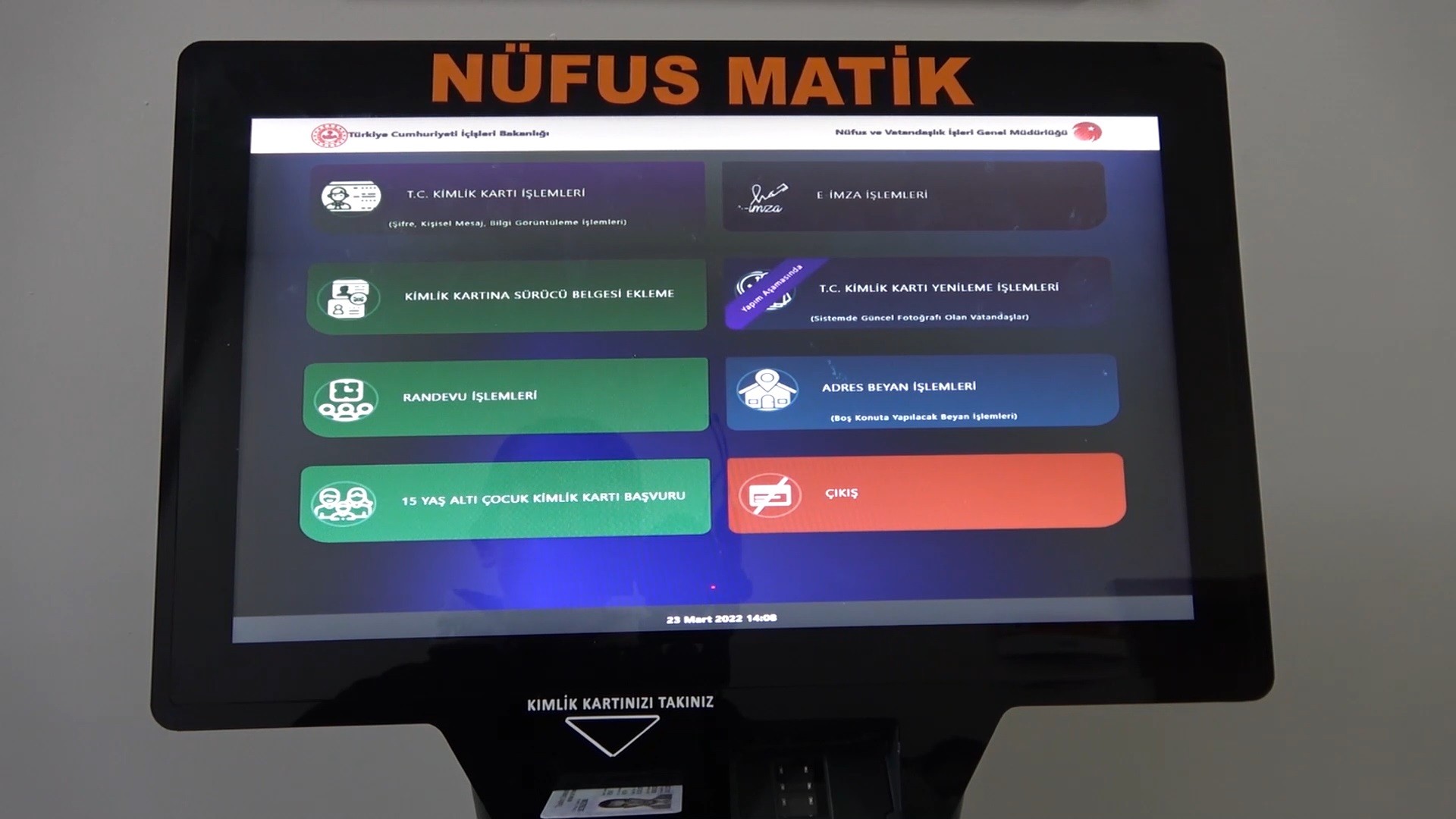 Yerli ve milli yazılımla geliştirildi: Tek dokunuşla nüfus işlemleri halledilebiliyor