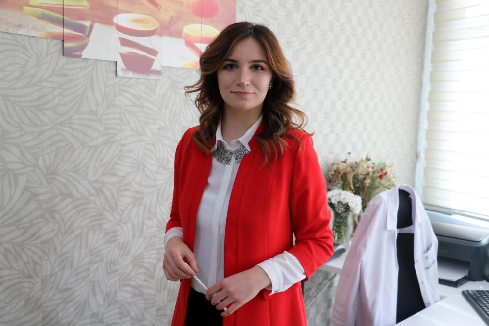 Hurma kanseri önlediği gibi tok tutuyor