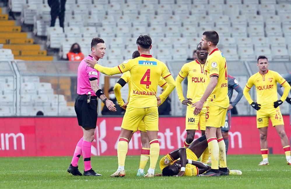 Süper Lig’de ateş hattı netleşiyor