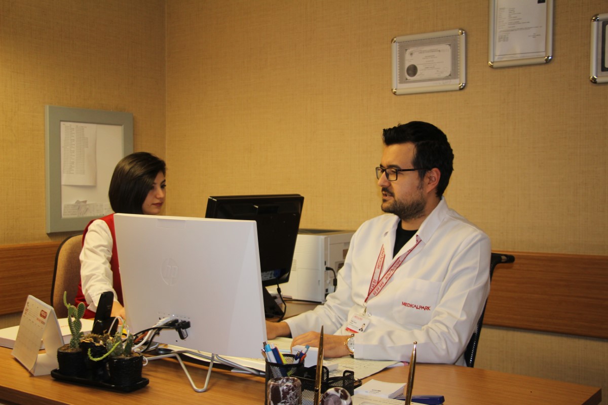 Op. Dr. Emre Yalçın: 'Gebelerimiz aralıklı olarak da oruç tutabilir'