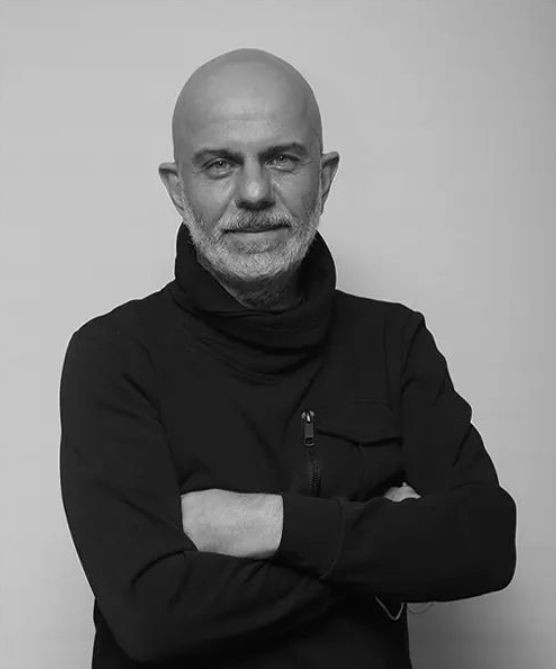 Hayatını kaybeden gazeteci Rauf Gerz son yolculuğuna uğurlandı