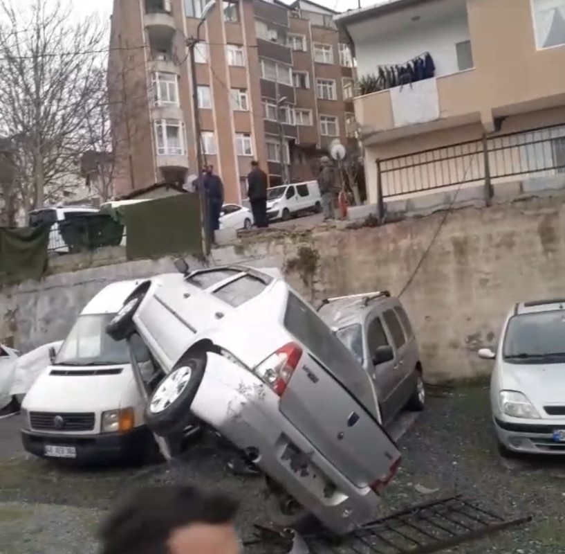 İstanbul’da dehşet anları kamerada