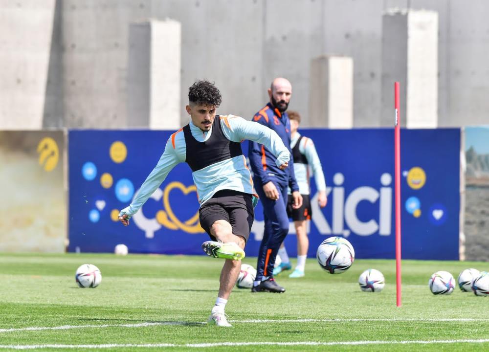 Başakşehir, Altay maçının hazırlıklarını tamamladı