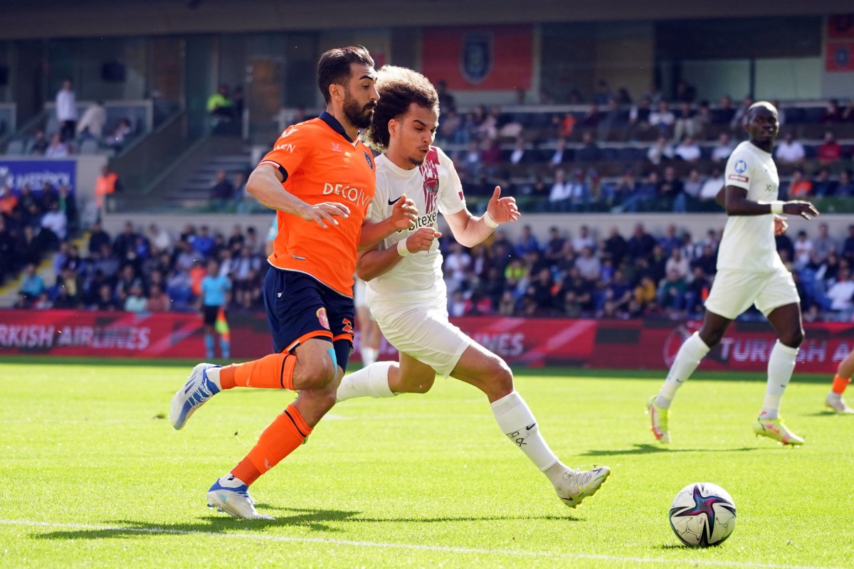 Başakşehir, Hatayspor engelini çok rahat geçti