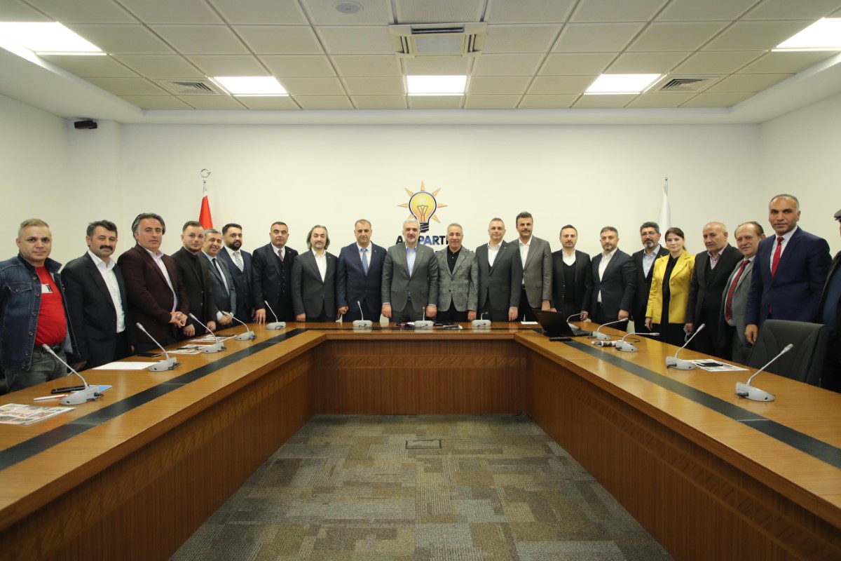 CHP’li Meclis üyesi AK Parti'ye geçti