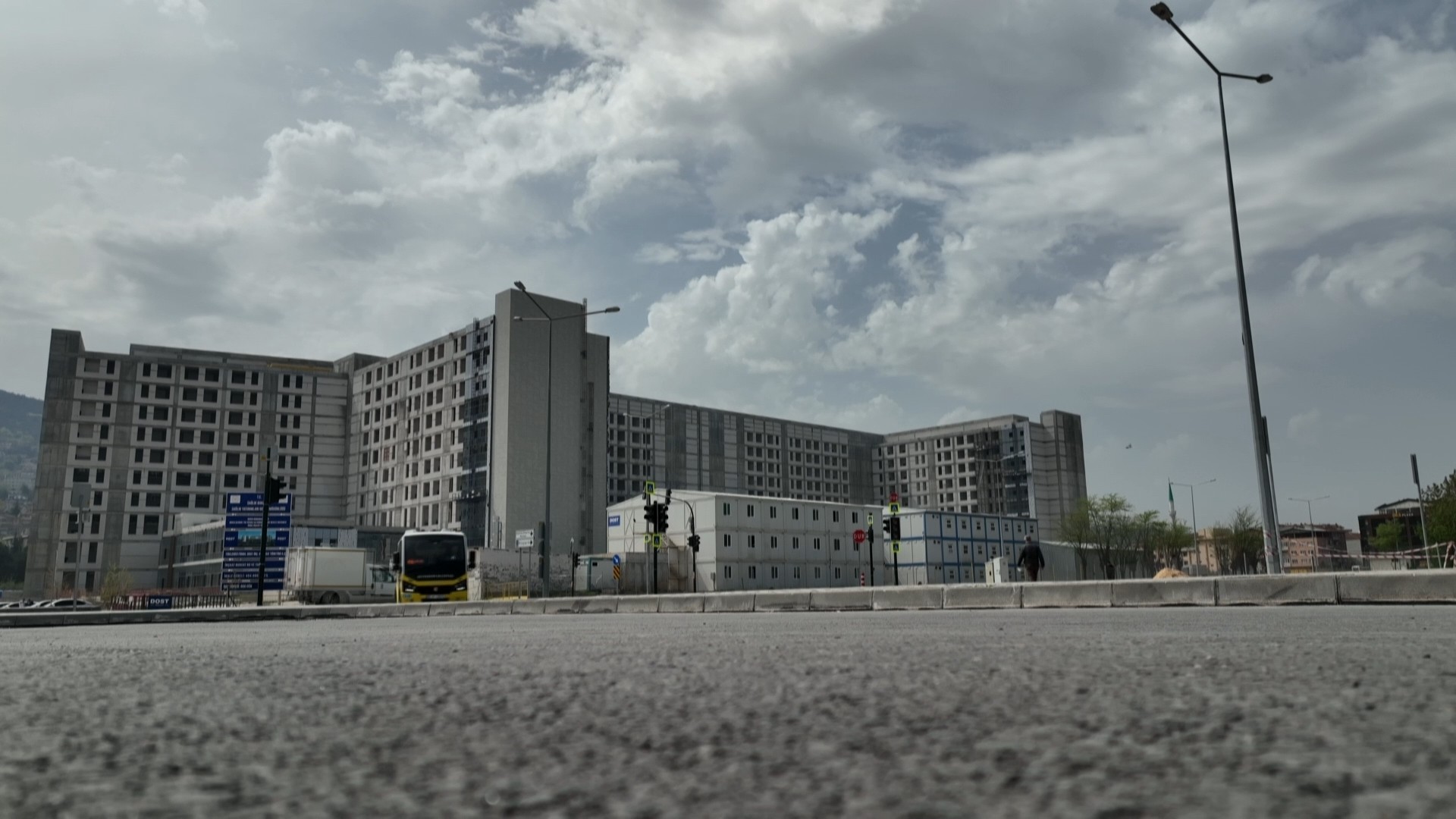 Bursa'da dev sağlık kompleksi hızla yükseliyor