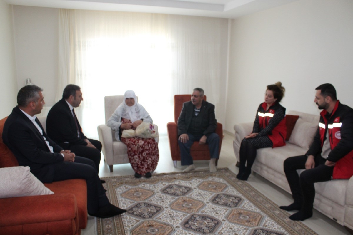 Bingöl’de şehit annesine duygulandıran ziyaret