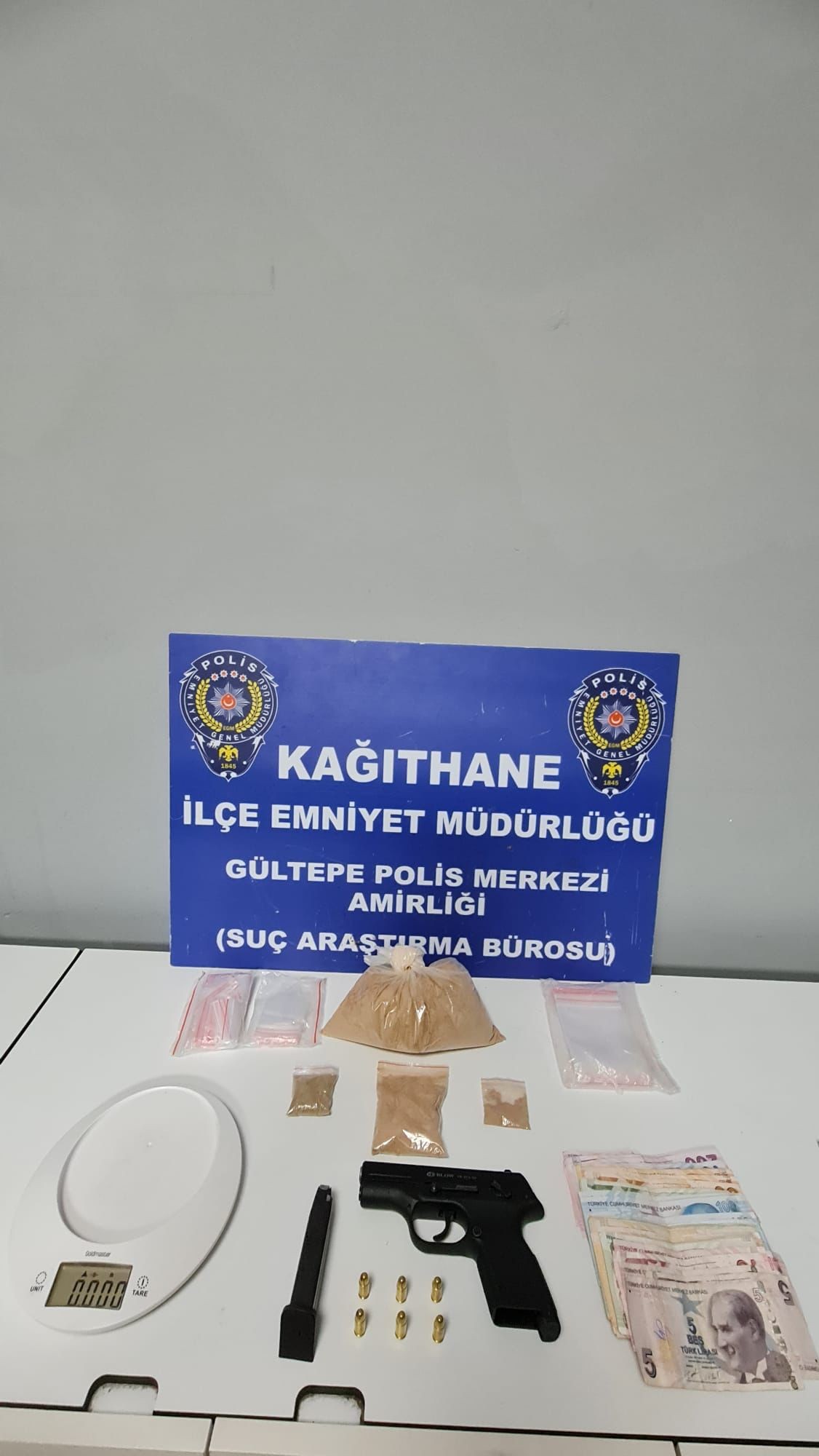 İstanbul’da 'Sarı' lakaplı torbacı yakalandı