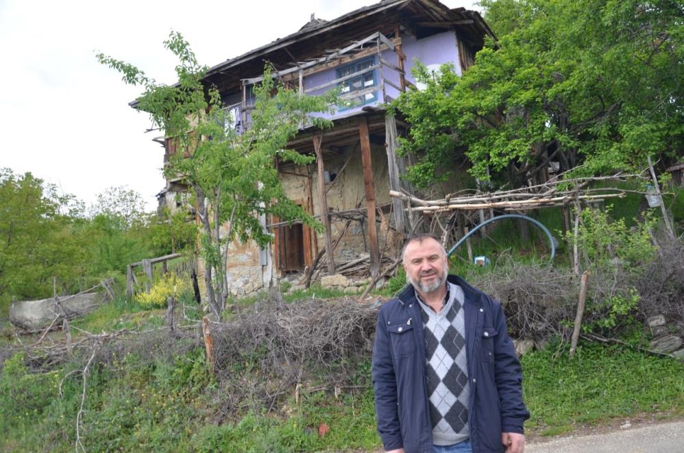 30 yıldır heyelan korkusuyla yaşıyorlar