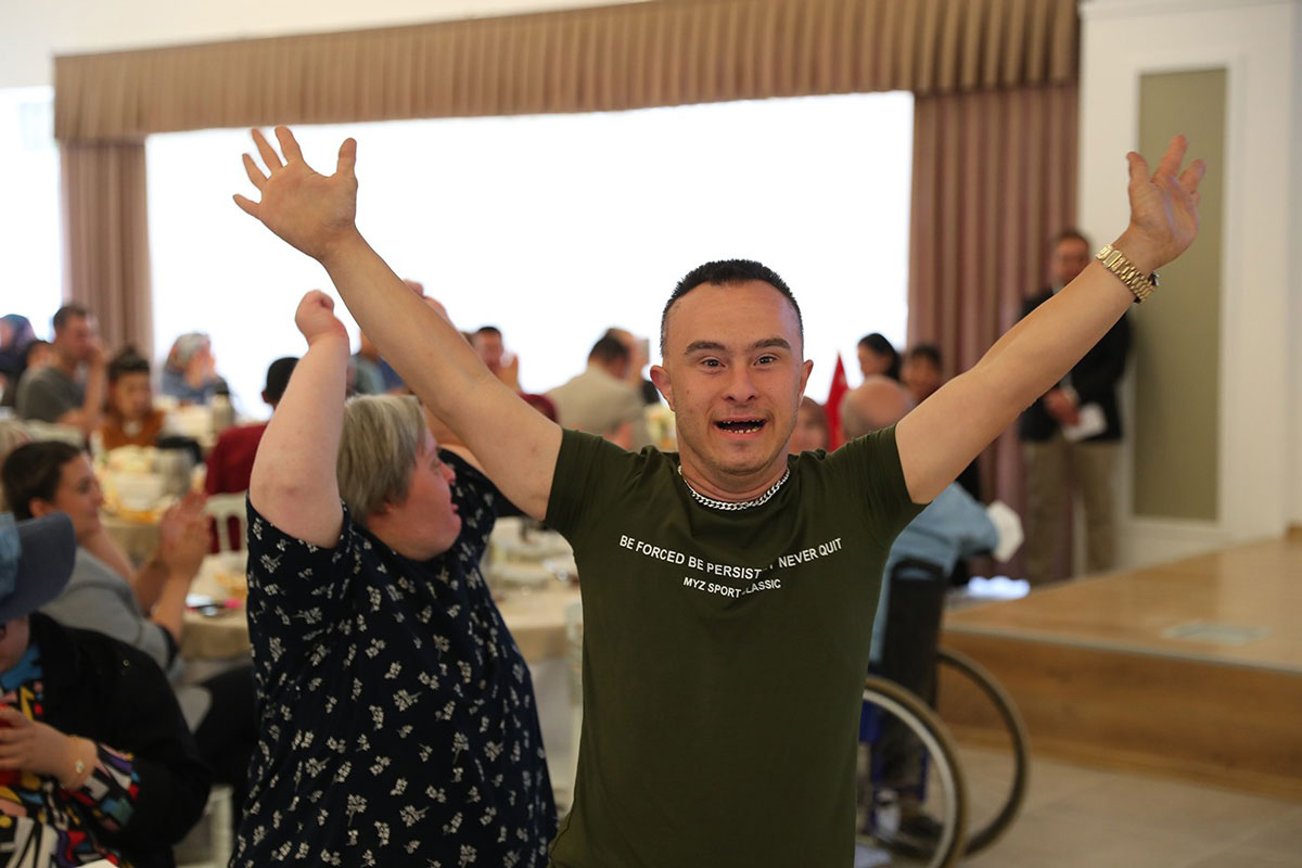 Evlenecek özel bireylere salon kirası 1 TL