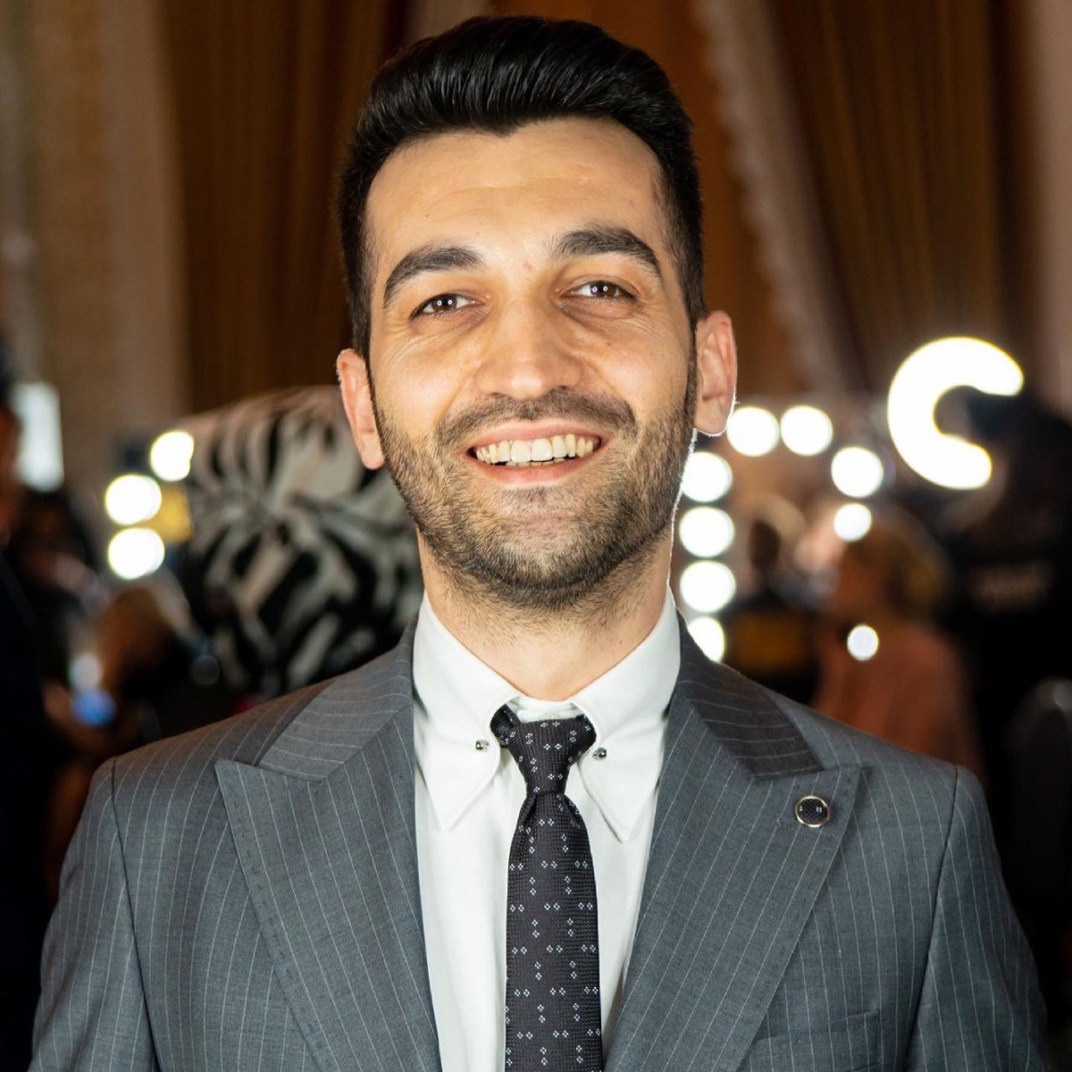 Pandeminin bitişi ve yaz aylarının gelmesi kesişince gelinlikçiler fazla mesai yapmaya başladı