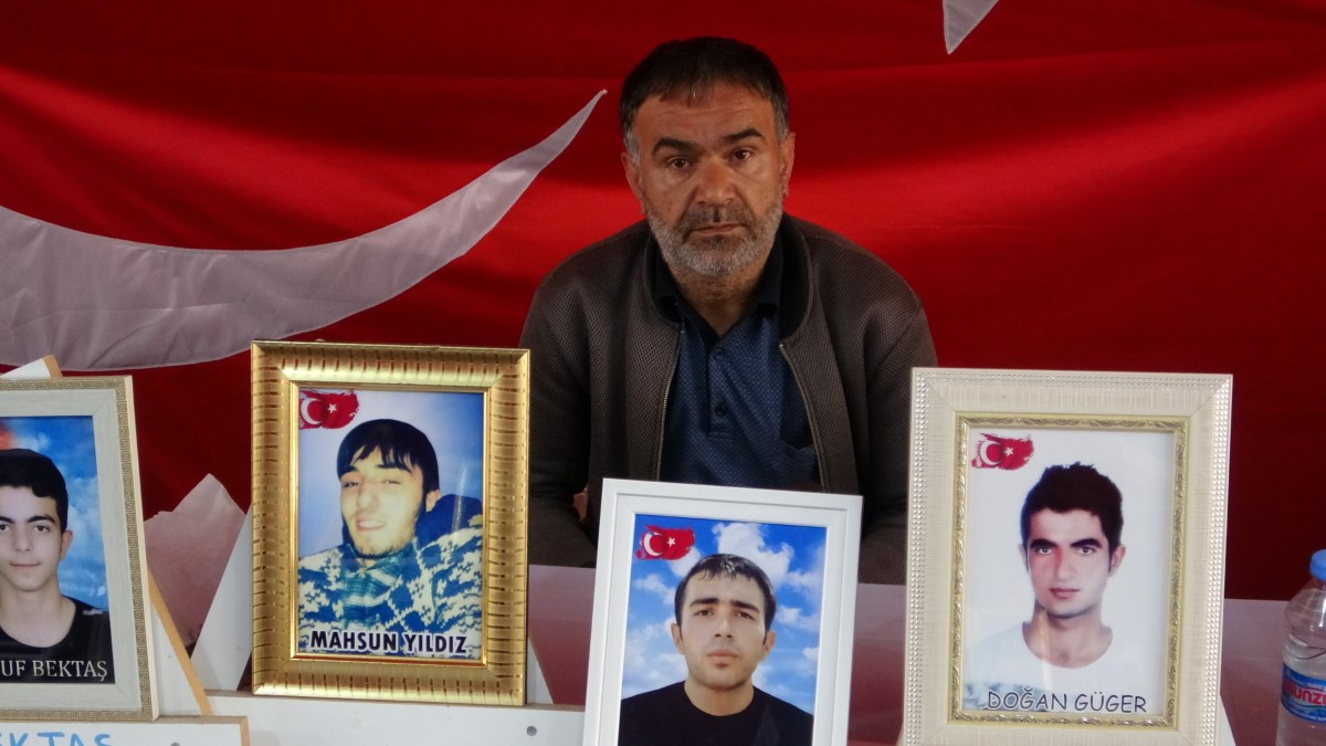 Ailelerin kararlı direnişi 990’ıncı gününde