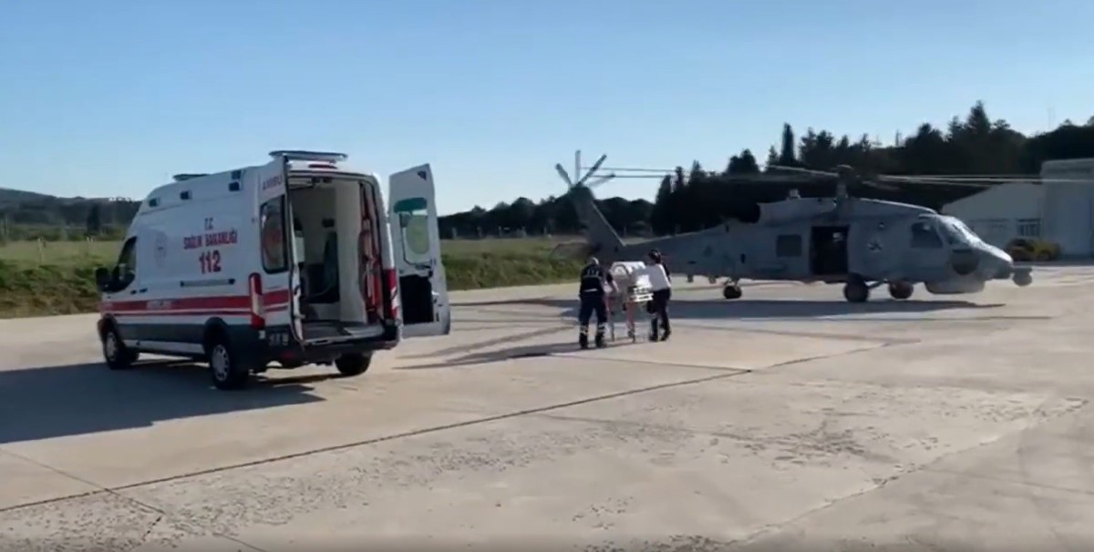 Yeni doğan bebeğin köprücük kemiği kırıldı, vücudu mosmor oldu