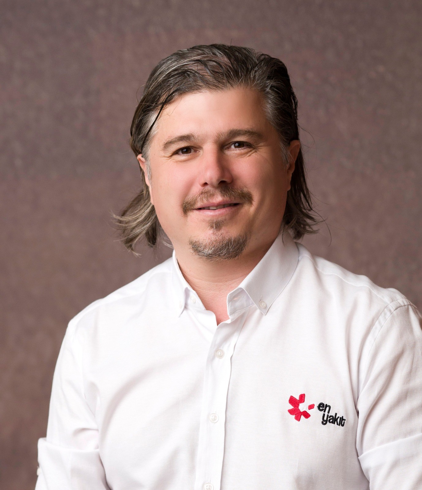 Elektrikli araçlar sadece kablo ile hızlı şarj edilecek