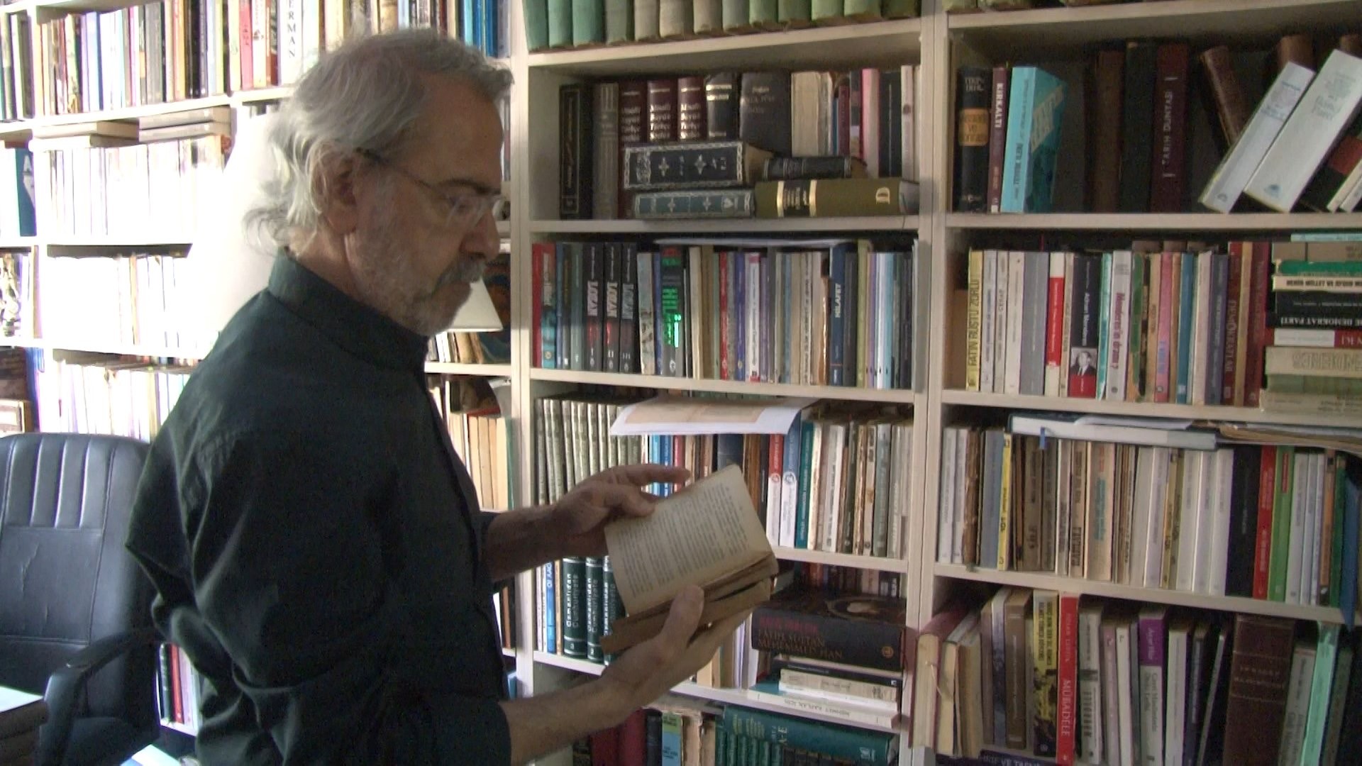 Yazar Mustafa Armağan: 'Neden Yunan bebek katilidir diyemiyoruz'