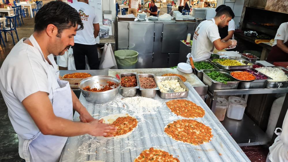 Bodrum’da lahmacun fiyatı 20 kilometre içerisinde 15 liradan 400 liraya çıkıyor