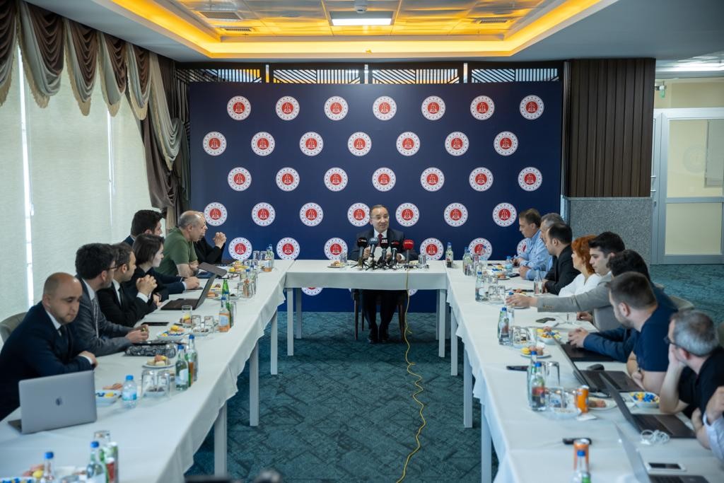 Bakan Bozdağ: 'Fahiş kira artışlarını oran üzerinden belirleyeceğiz'