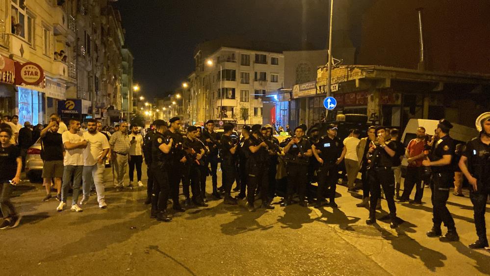 Esenyurt’ta 'taciz iddiası' mahalleyi karıştırdı