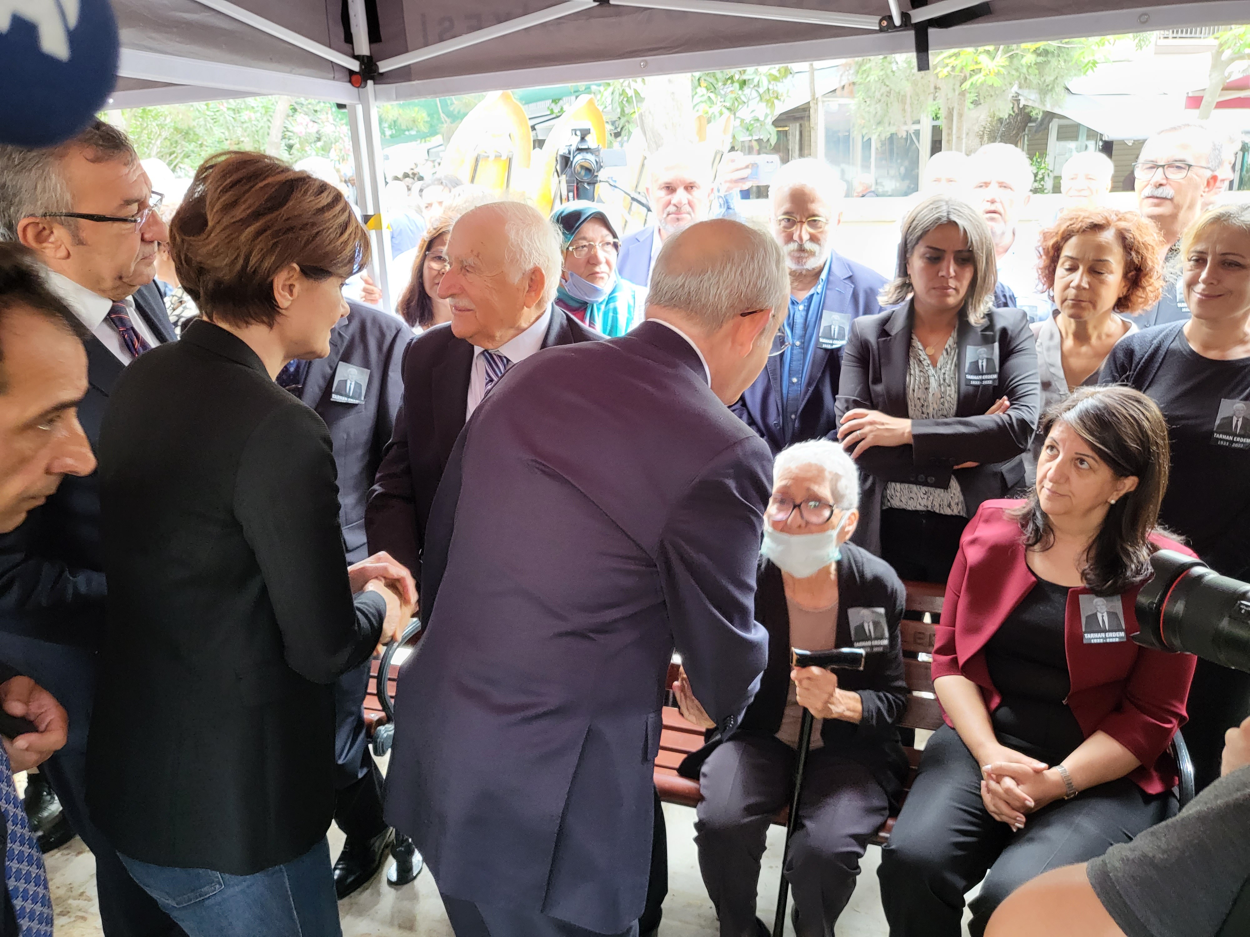Eski bakan Tarhan Erdem son yolculuğuna uğurlandı