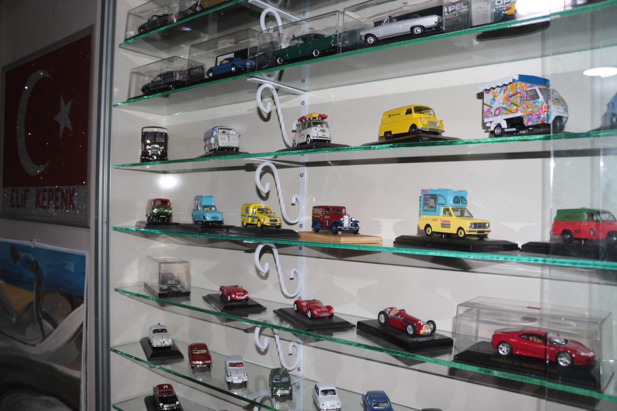 Böyle James Bond hayranlığı görülmedi