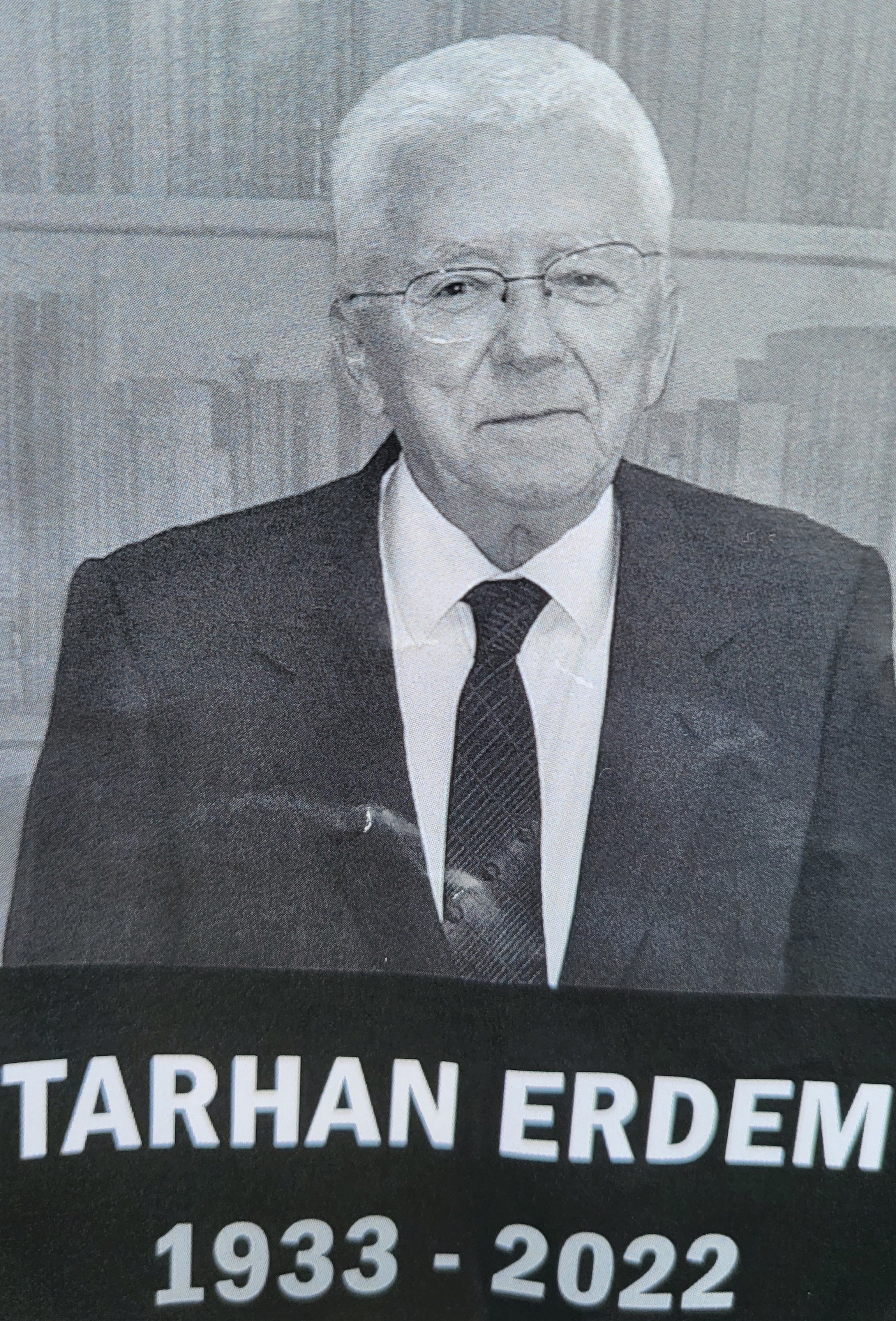 Eski bakan Tarhan Erdem son yolculuğuna uğurlandı