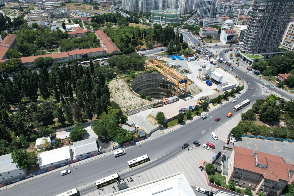 3 senede sadece yüzde 5 ilerlenen Kirazlı-Halkalı metro hattında çalışmalar durduruldu
