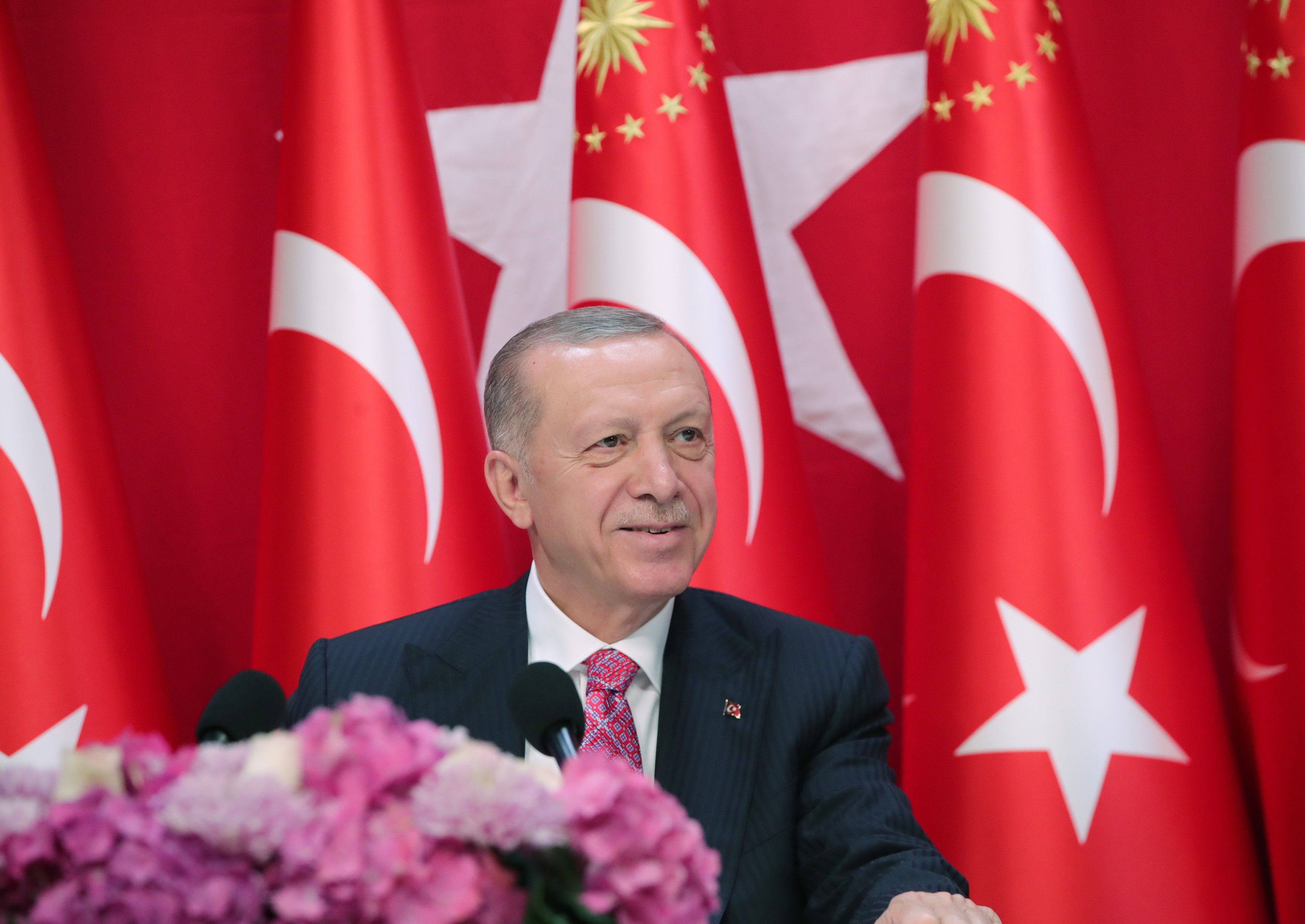 Yeni asgari ücret ne kadar oldu? Asgari ücret zam oranı yüzde kaç oldu!