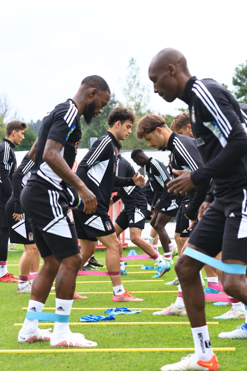 Beşiktaş, yeni sezon hazırlıklarına devam ediyor