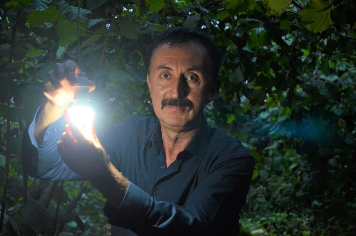 Bahçesine dadanan domuzlardan bıktı, Karadeniz zekasını konuşturdu