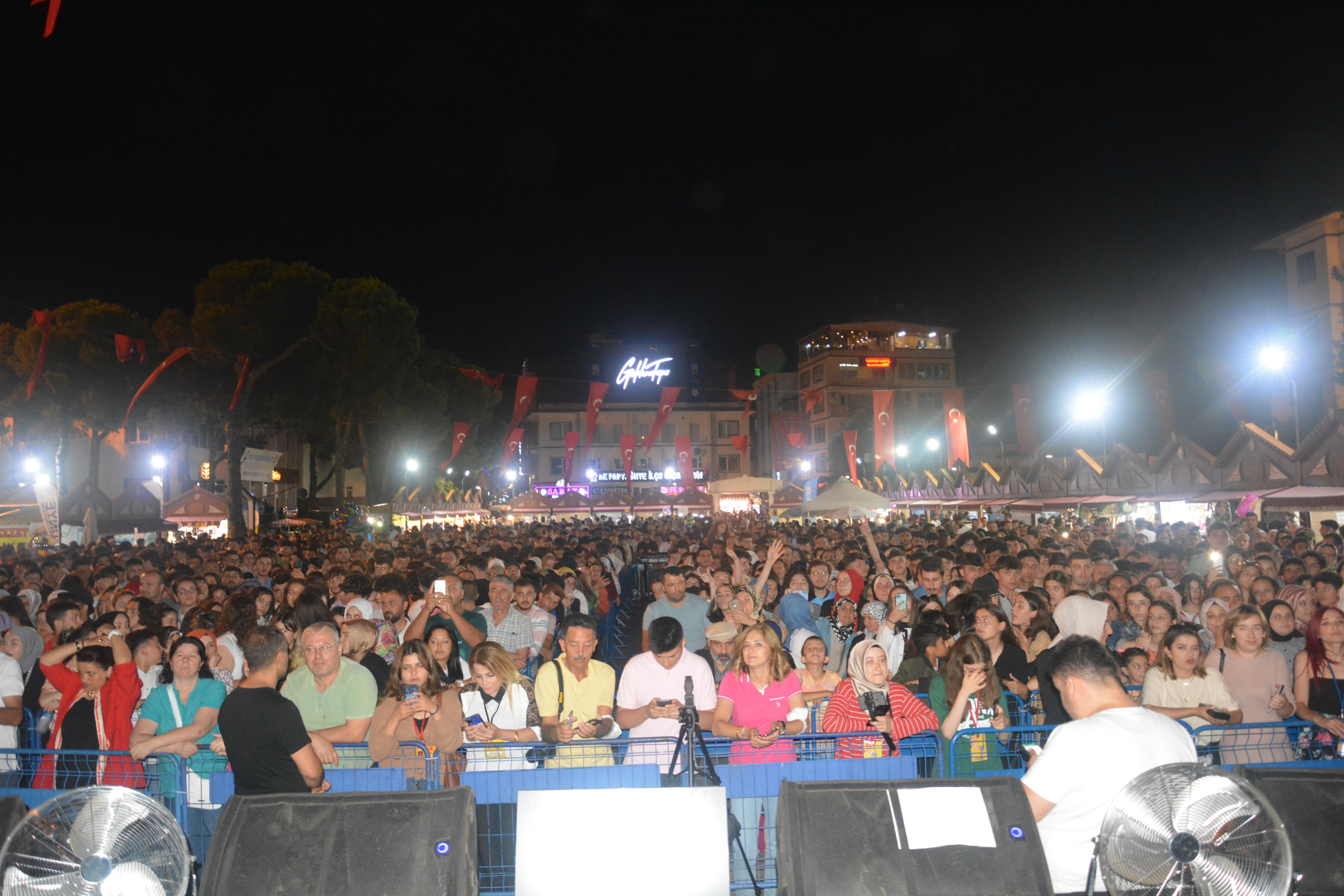 Ünye'de Gökhan Tepe rüzgarı